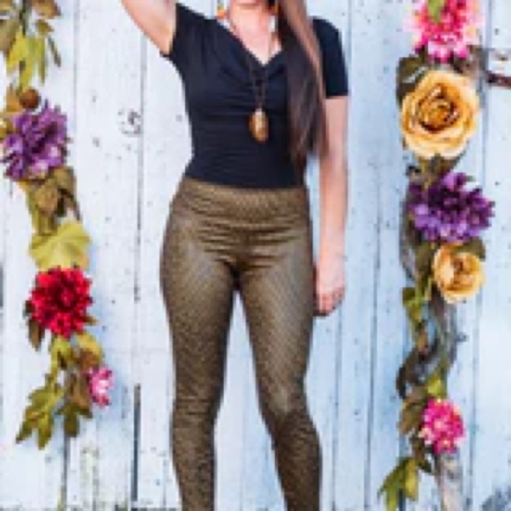 Set of Two Festival Leggings ✨✨ Black Cut-out and Metallic 🤍 Warrior Within